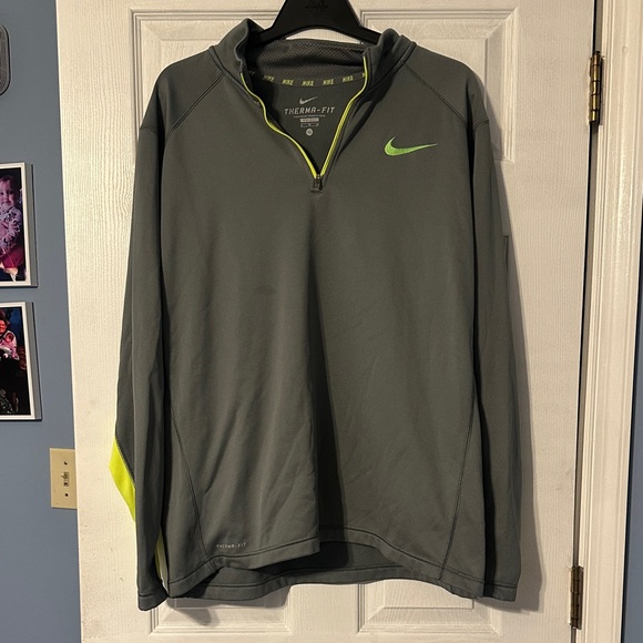 Nike Other - Nike Men's Gray and Neon Performance quarter zip; size xl